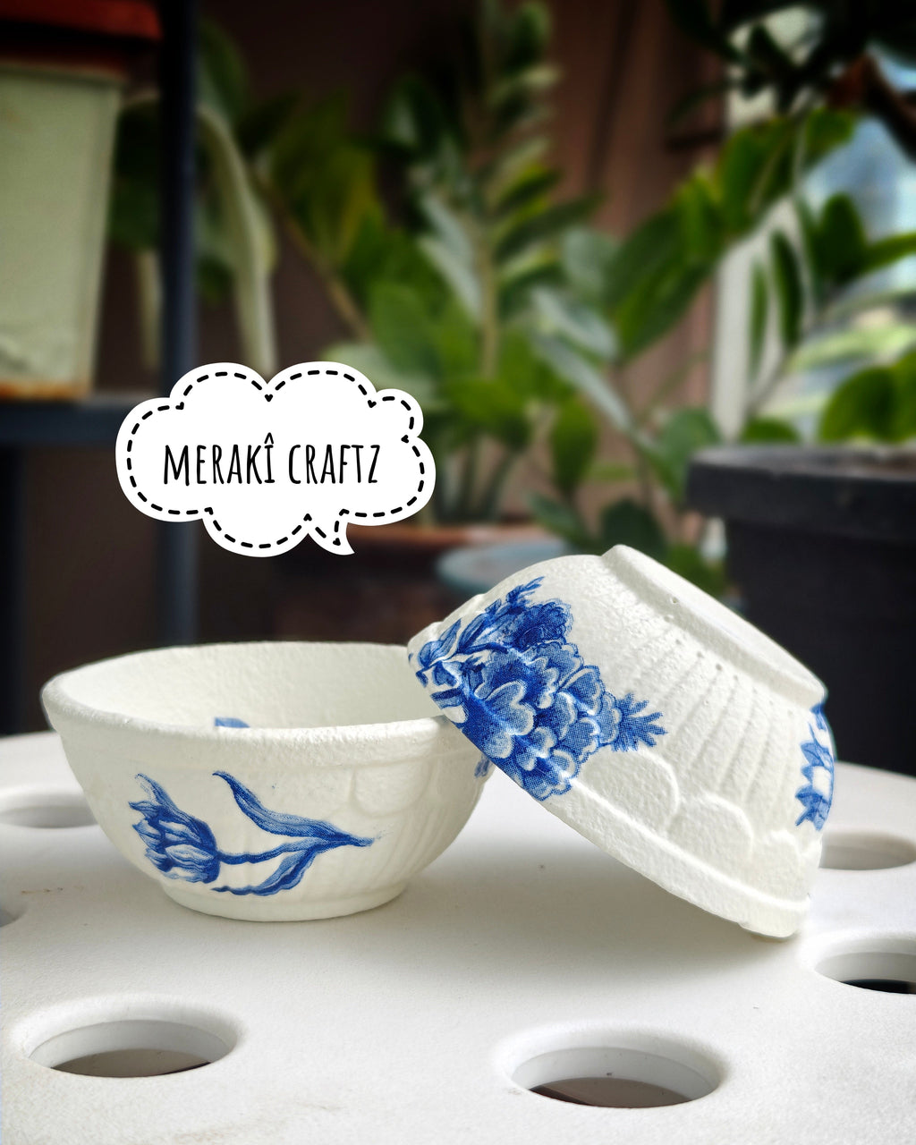 Handcrafted Upcycled Decoupaged Trinket Tray – Indigo Heritage Bloom 2