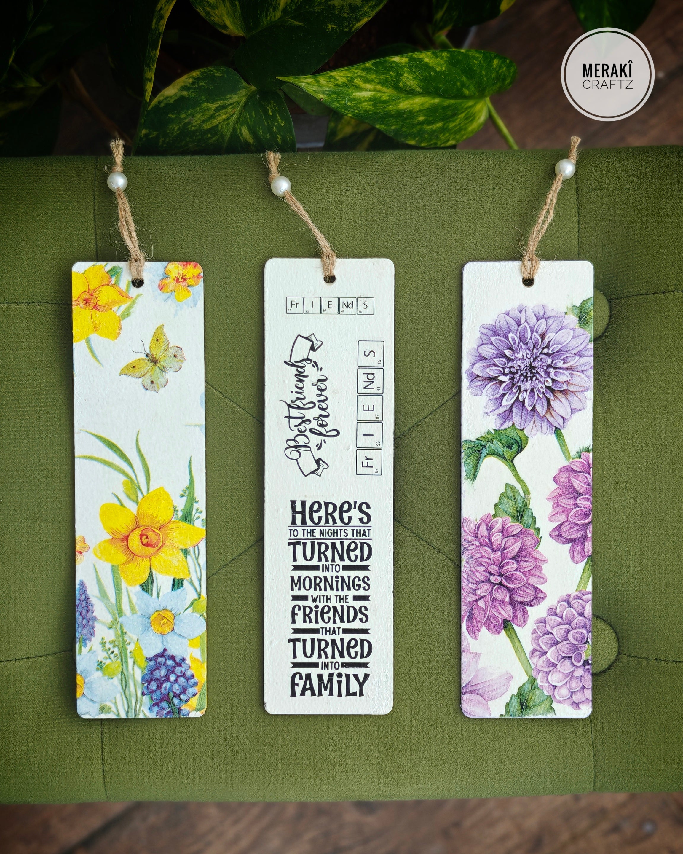 Handcrafted Decoupaged MDF Bookmark – Daffodil