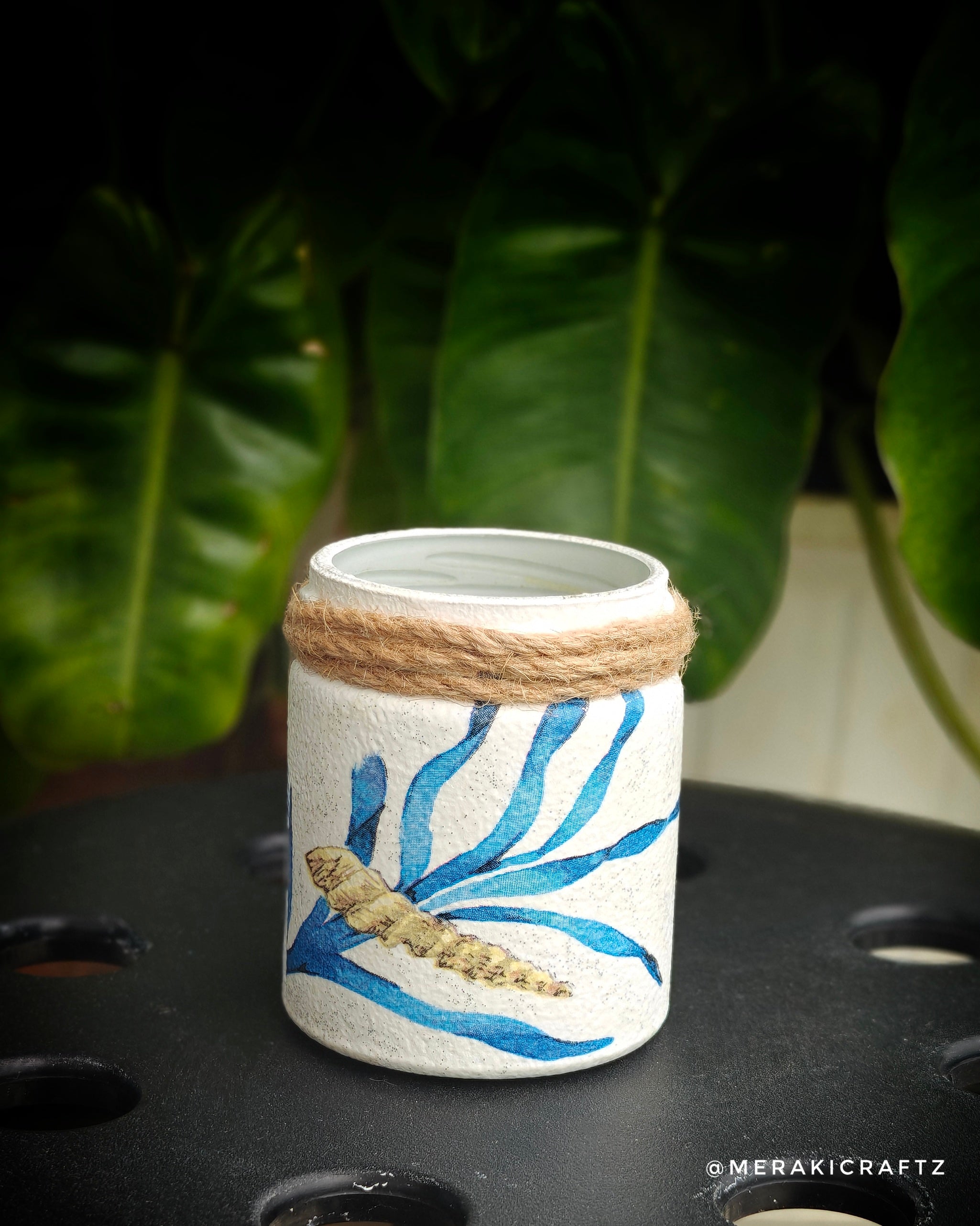 Handcrafted Upcycled Glass Jar – Coastal Seashell Serenity
